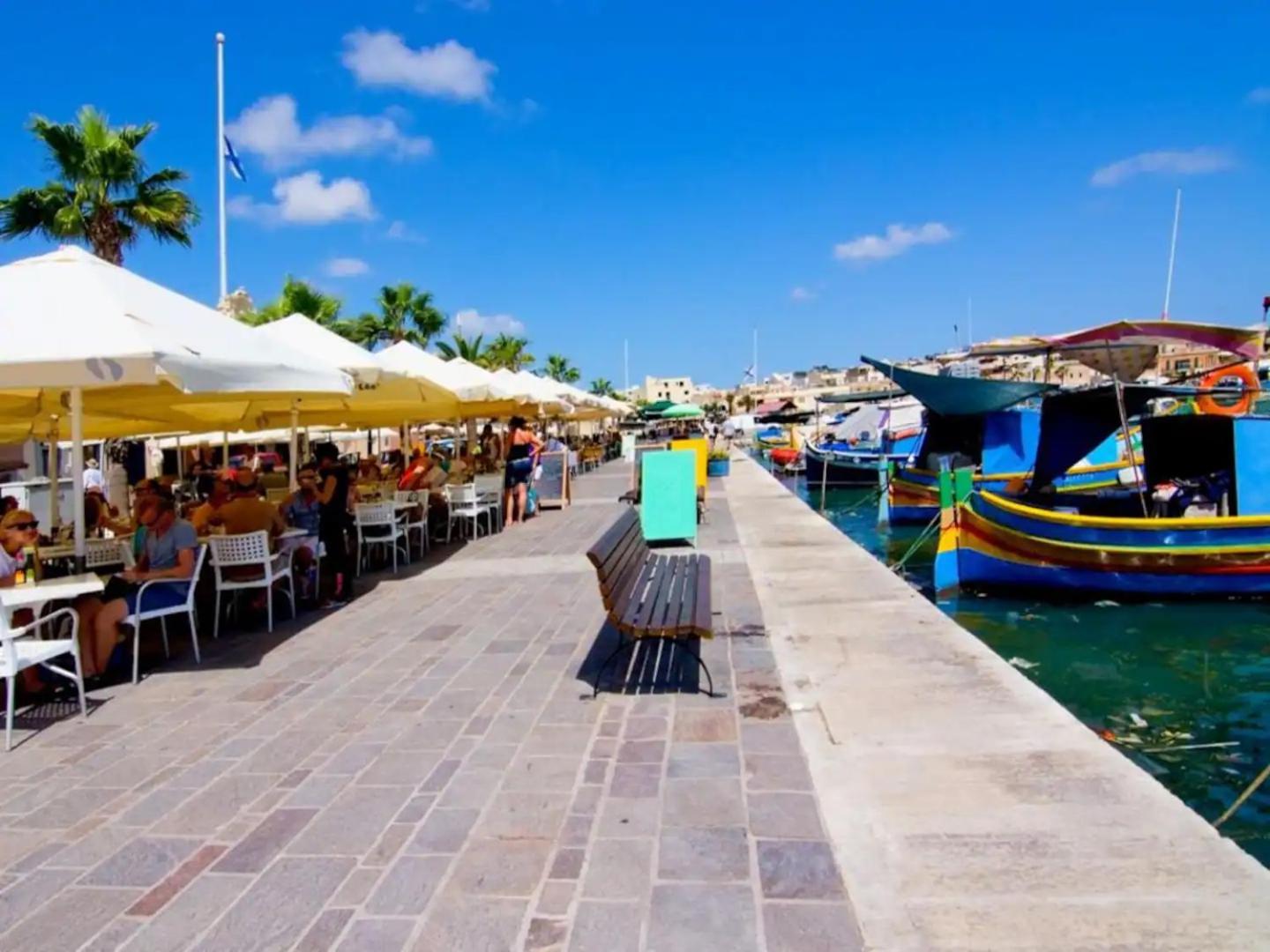Nr41 - Close To Village Centre, Promenade, Shops & Restaurants Apartment